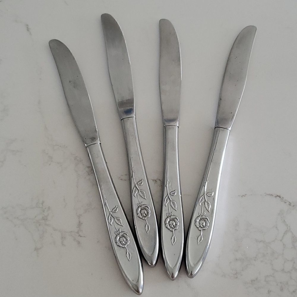 Oneida Community Flatware Morning Rose Knives